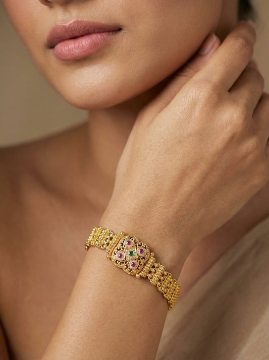 Alternate styling layout profile of Sumi Premium Swaroski Bracelet