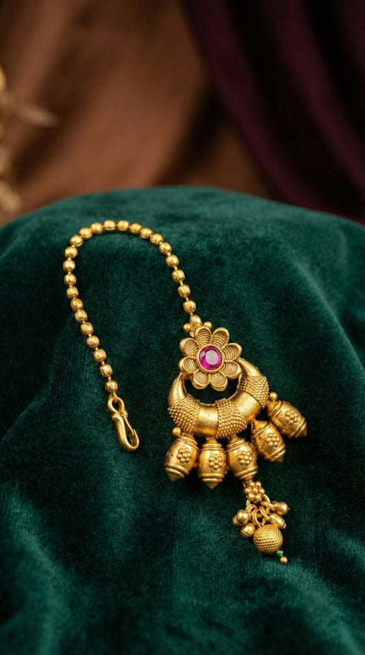 Alternate styling layout profile of Nimisha Elegant Rajwadi Maangtika