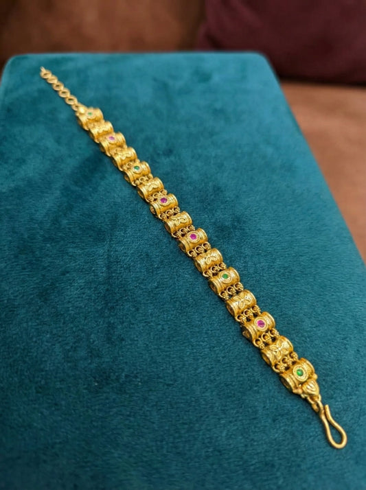 Alternate styling layout profile of Anu Antique Swaroski Bracelet