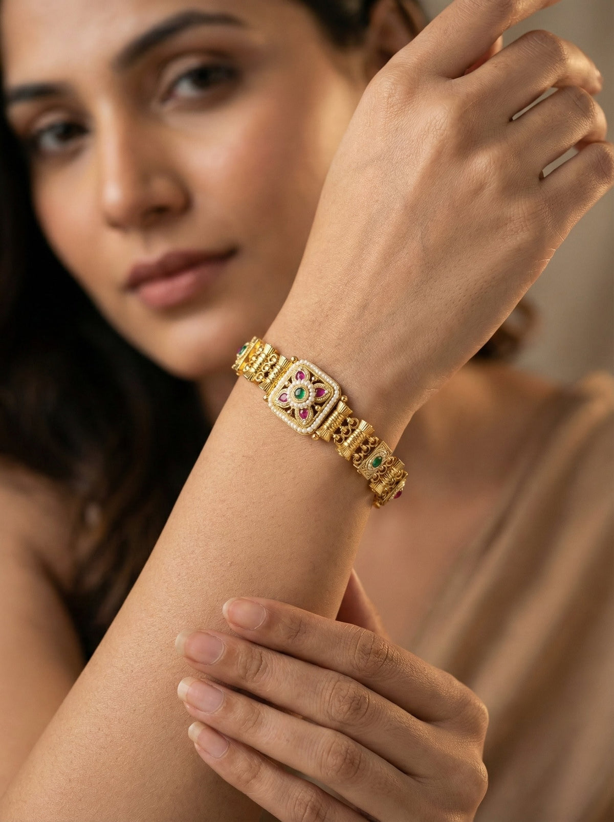 Alternate styling layout profile of Kimi Antique Swaroski Bracelet