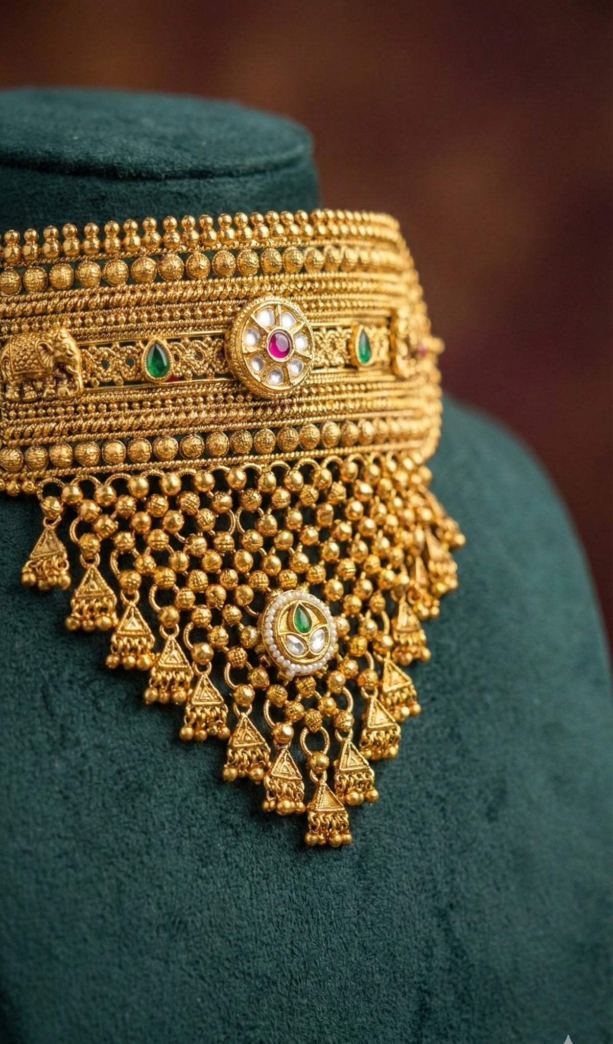 Alternate styling layout profile of Trisha Heritage Choker Necklace