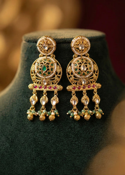 Alternate styling layout profile of Diya Heritage Necklace
