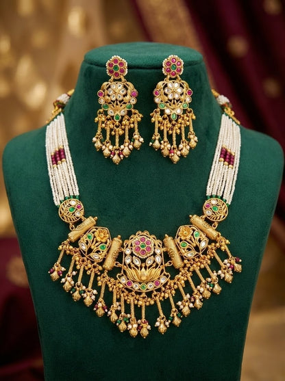 Detailed craftsmanship close up view of Aditi Premium Heritage Necklace
