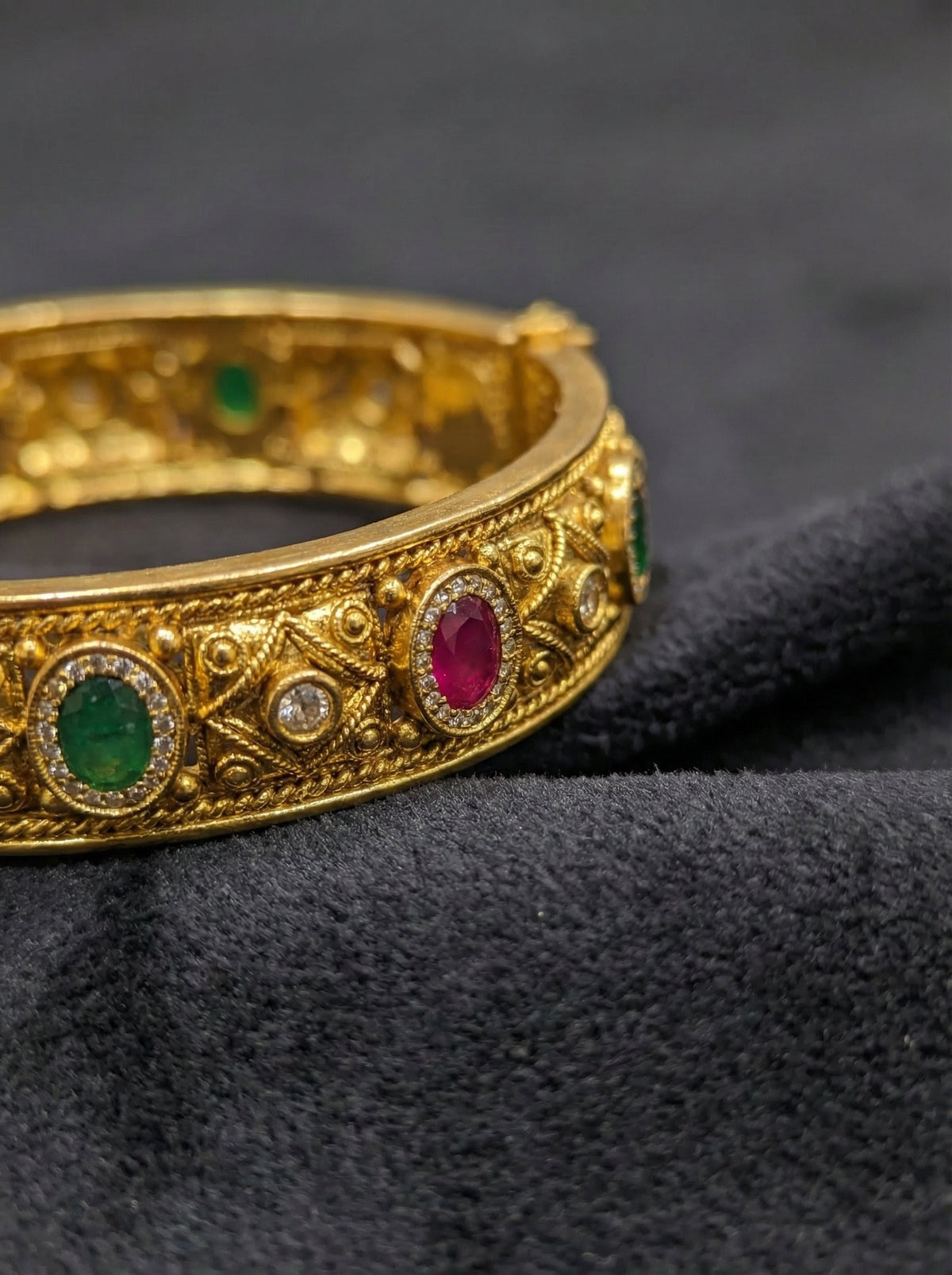 Alternate styling layout profile of Alka Premium Swaroski Bangles (Openable)