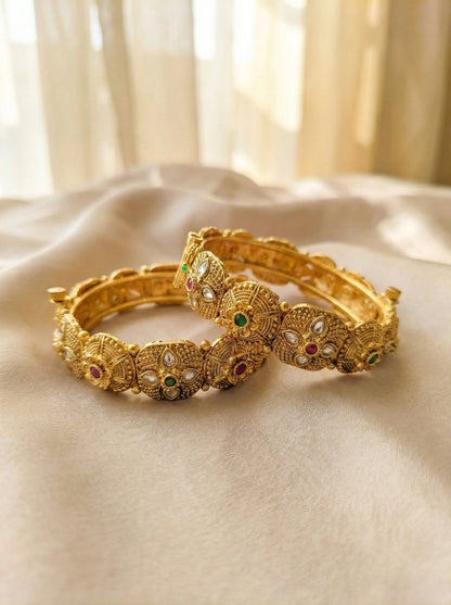 Main display view of the traditional Madhu Antique Rajwadi Bangles (Openable)