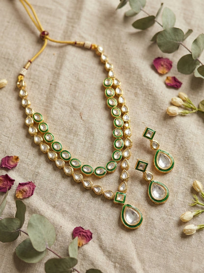 Main display view of the traditional Ritu Premium Kundan Necklace
