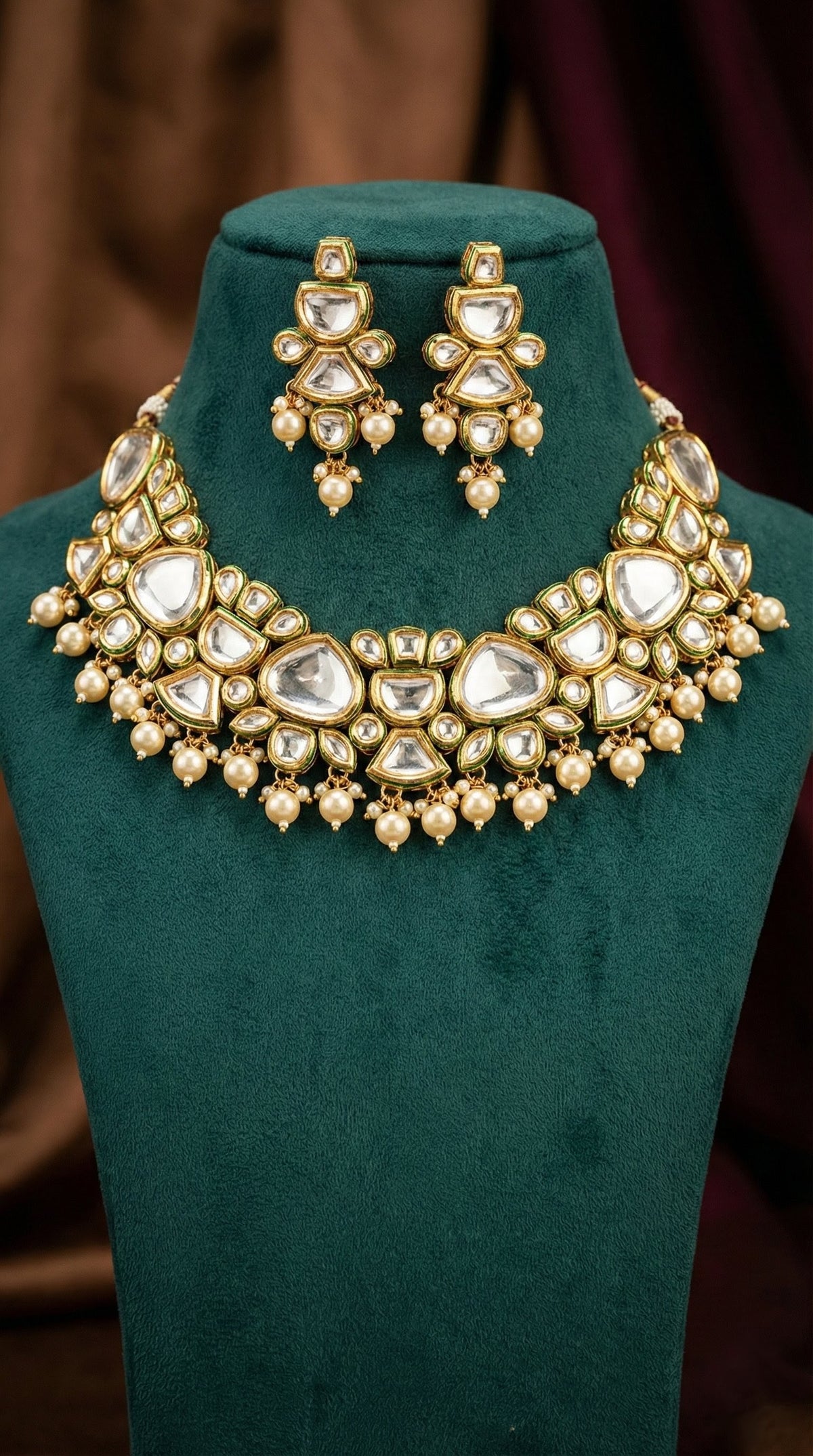 Detailed craftsmanship close up view of Ziva Premium Kundan Necklace