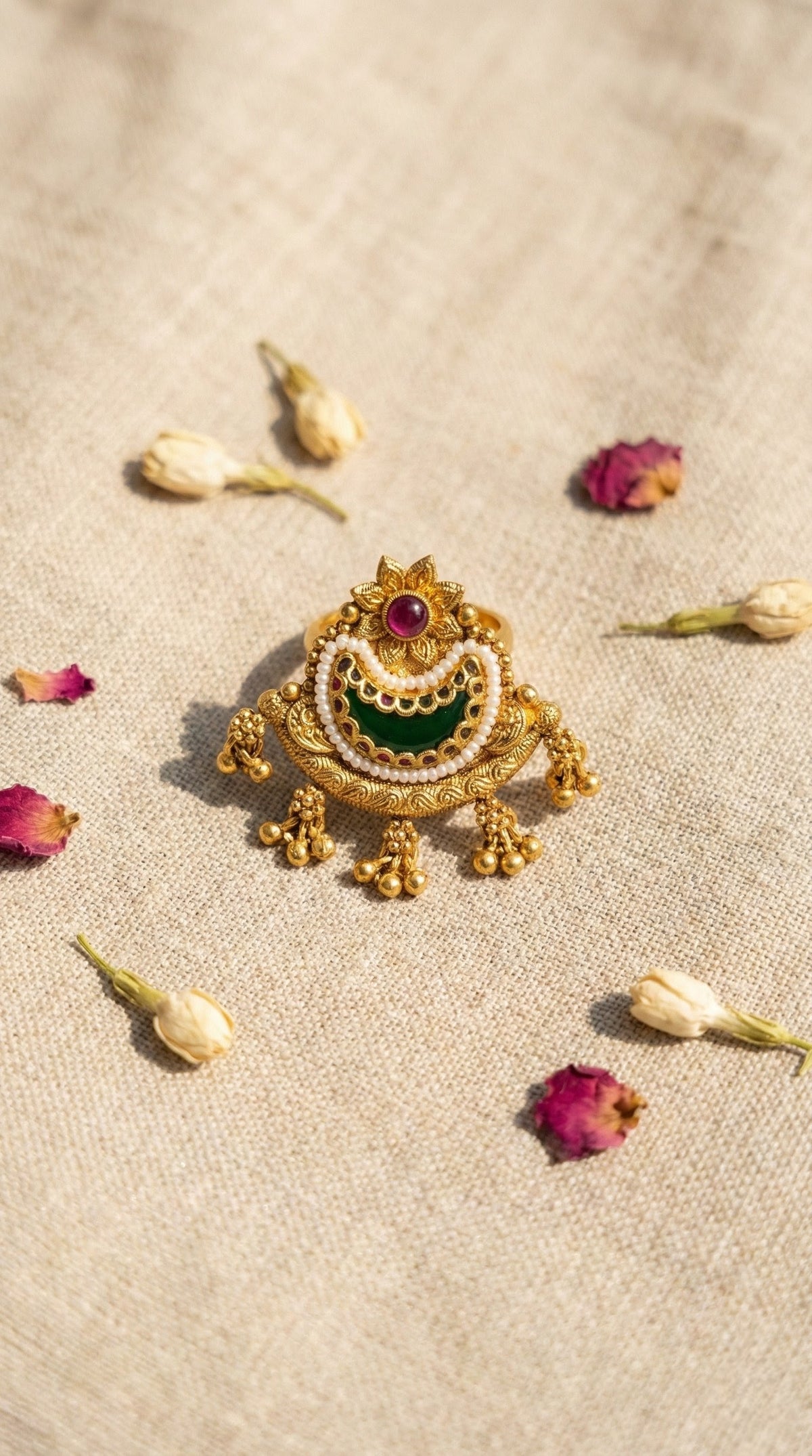 Alternate styling layout profile of Kriti Heritage Finger Ring