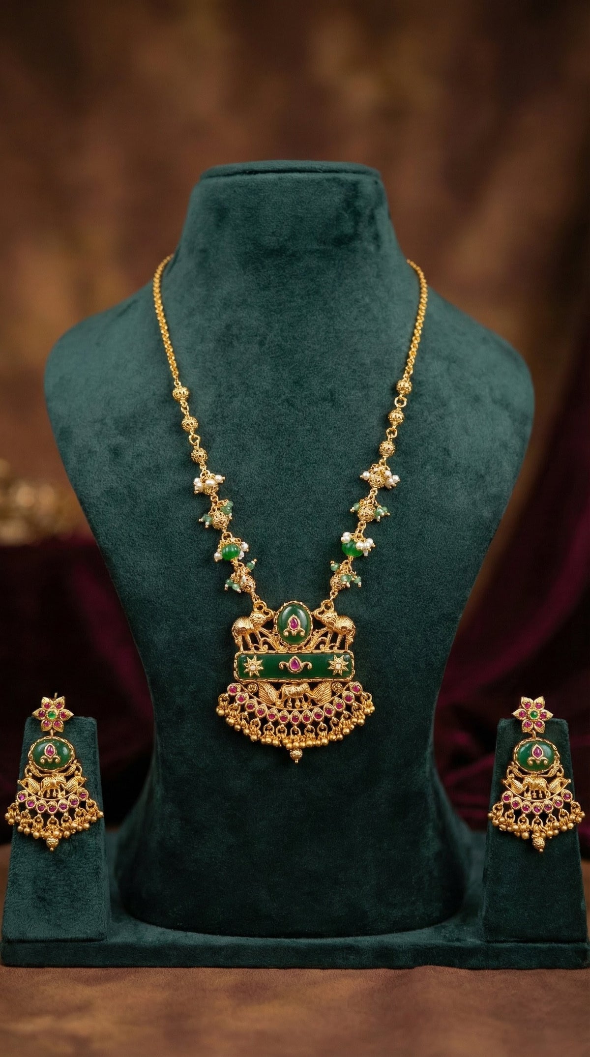 Detailed craftsmanship close up view of Juhi Elephant Heritage Chain Pendant Set