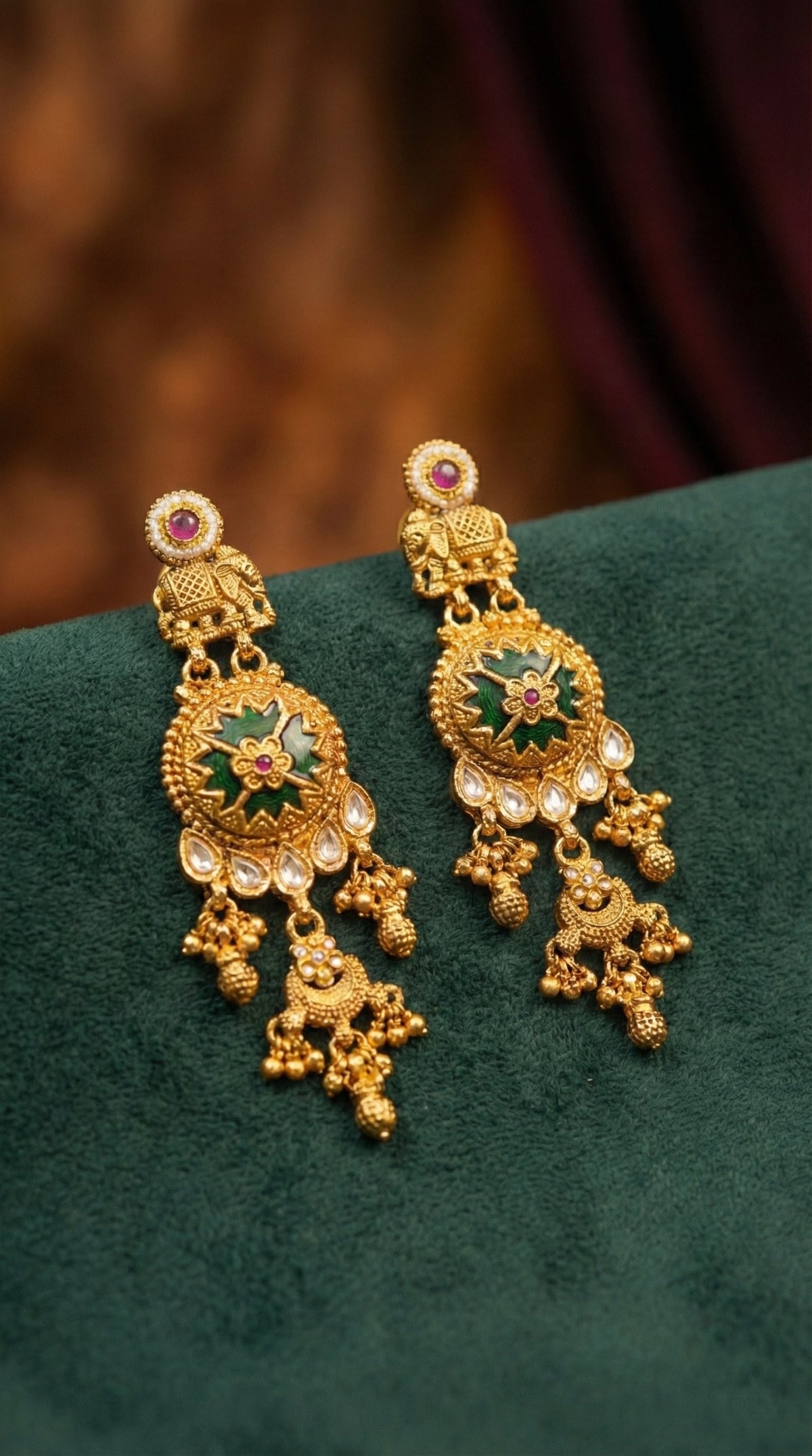 Kashvi Rajwadi Bridal Necklace Set — Antique Gold Look
