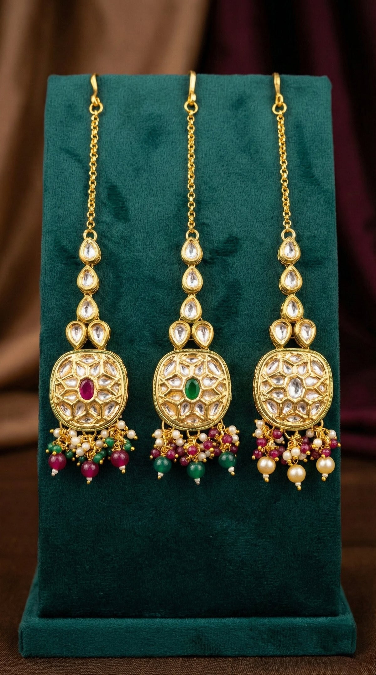 Alternate styling layout profile of Bani Premium Kundan Maangtika