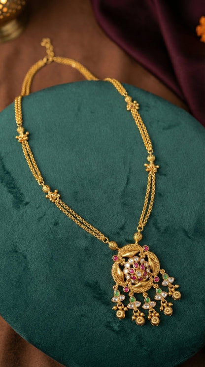 Alternate styling layout profile of Vasumati Antique Gold look Chain Pendant Necklace Set