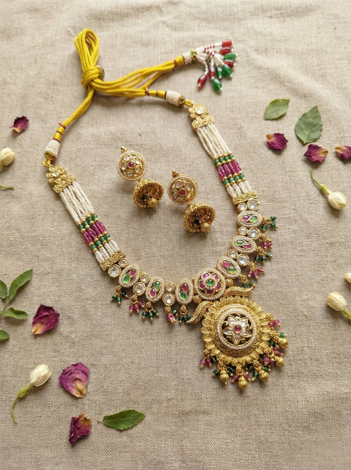 Main display view of the traditional Sitara Premium Antique Necklace