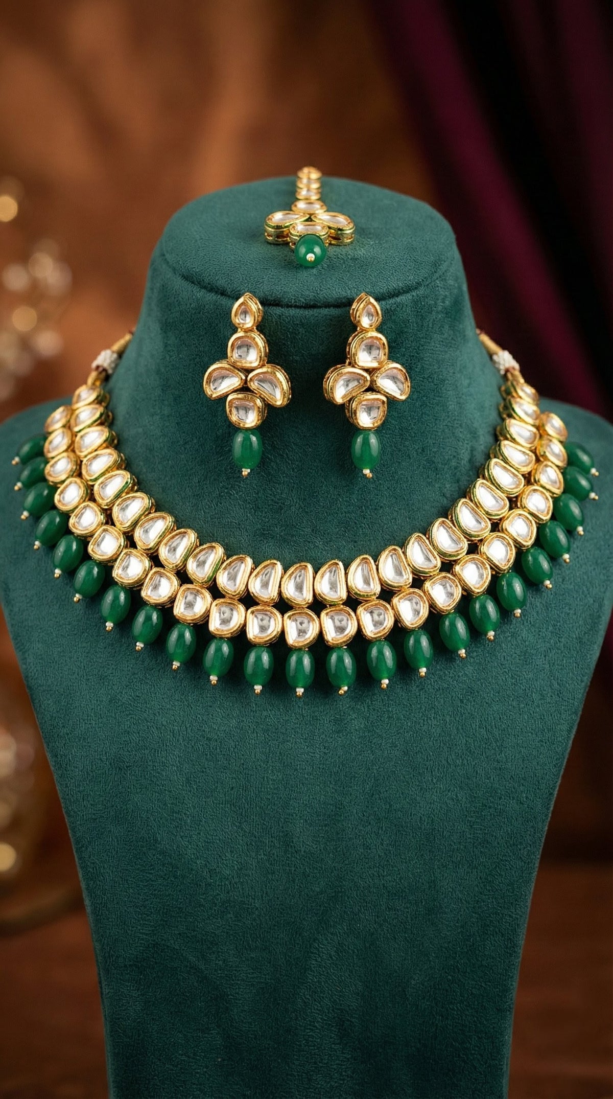 Detailed craftsmanship close up view of Anika Premium Kundan Necklace with Maang Tika