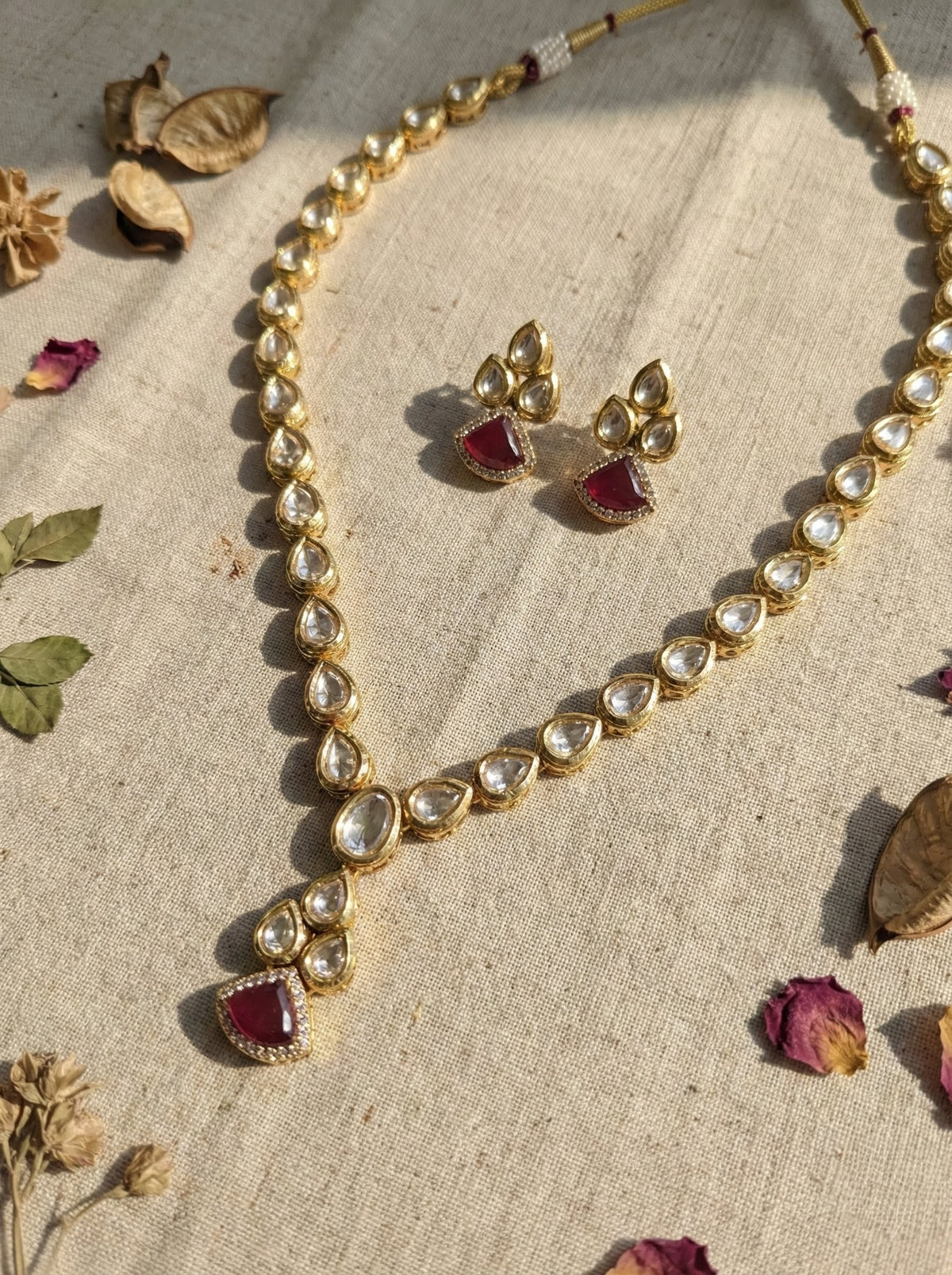 Main display view of the traditional Siddhi Premium Kundan Necklace