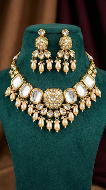 Detailed craftsmanship close up view of Bhoomi Premium Kundan Necklace