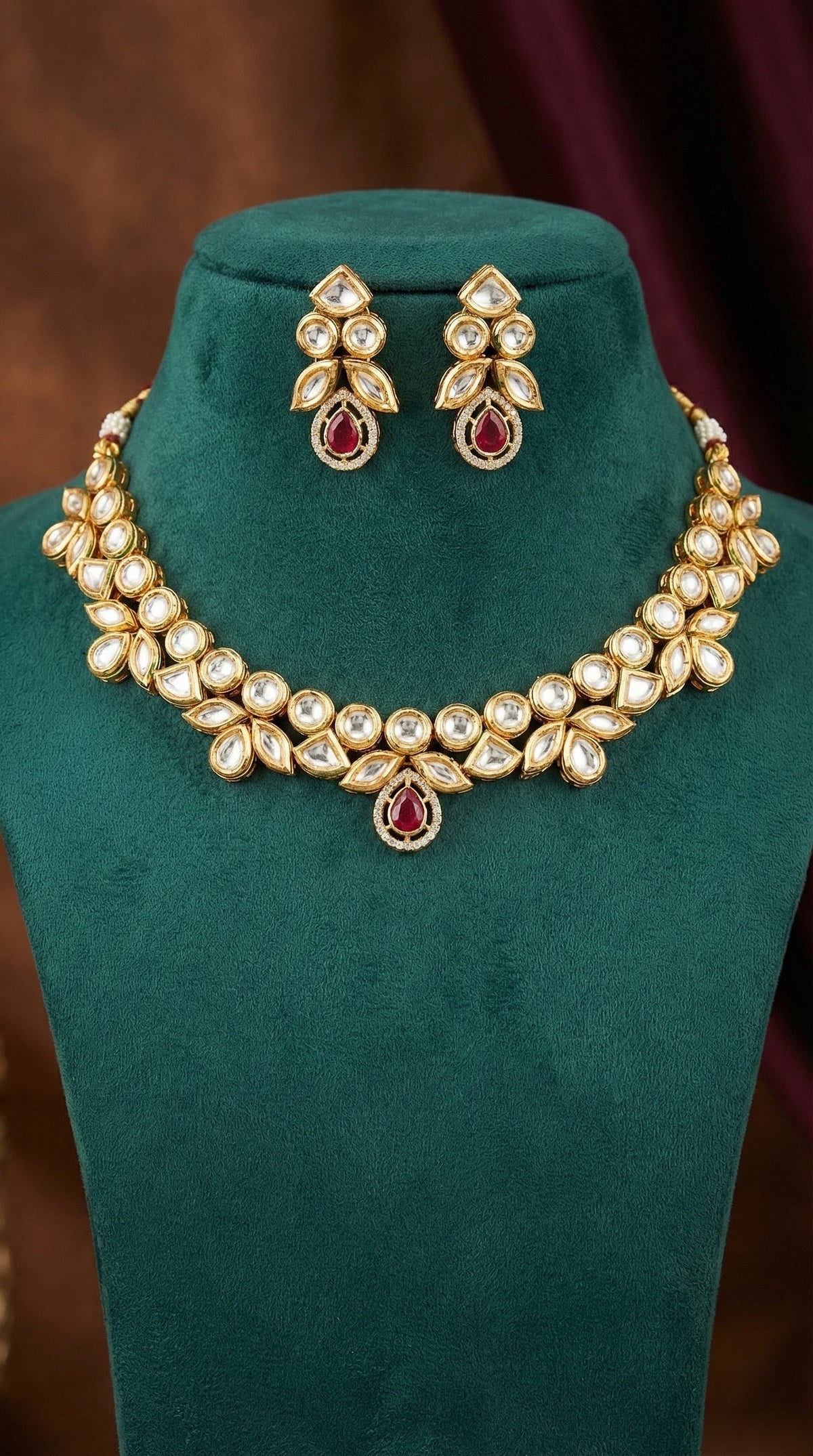 Detailed craftsmanship close up view of Vamika Premium Kundan Necklace