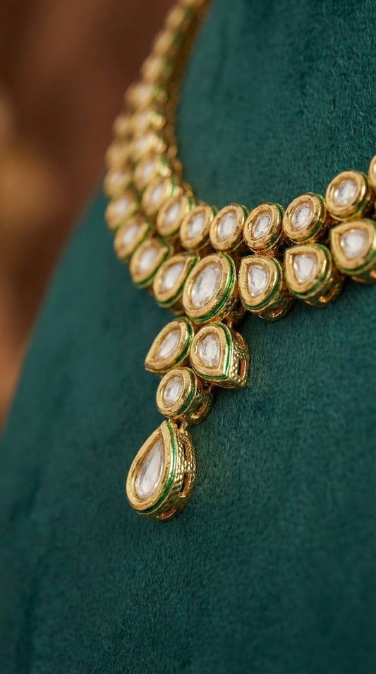 Alternate styling layout profile of Yami Premium Kundan Necklace