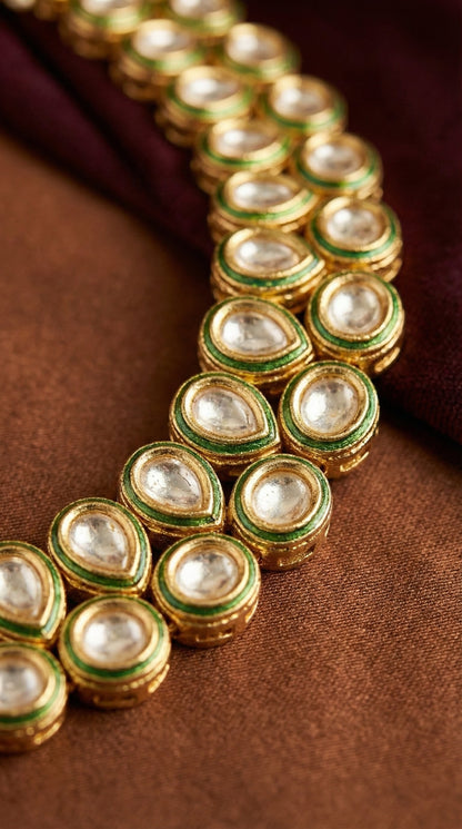 Alternate styling layout profile of Veda Premium Kundan Necklace