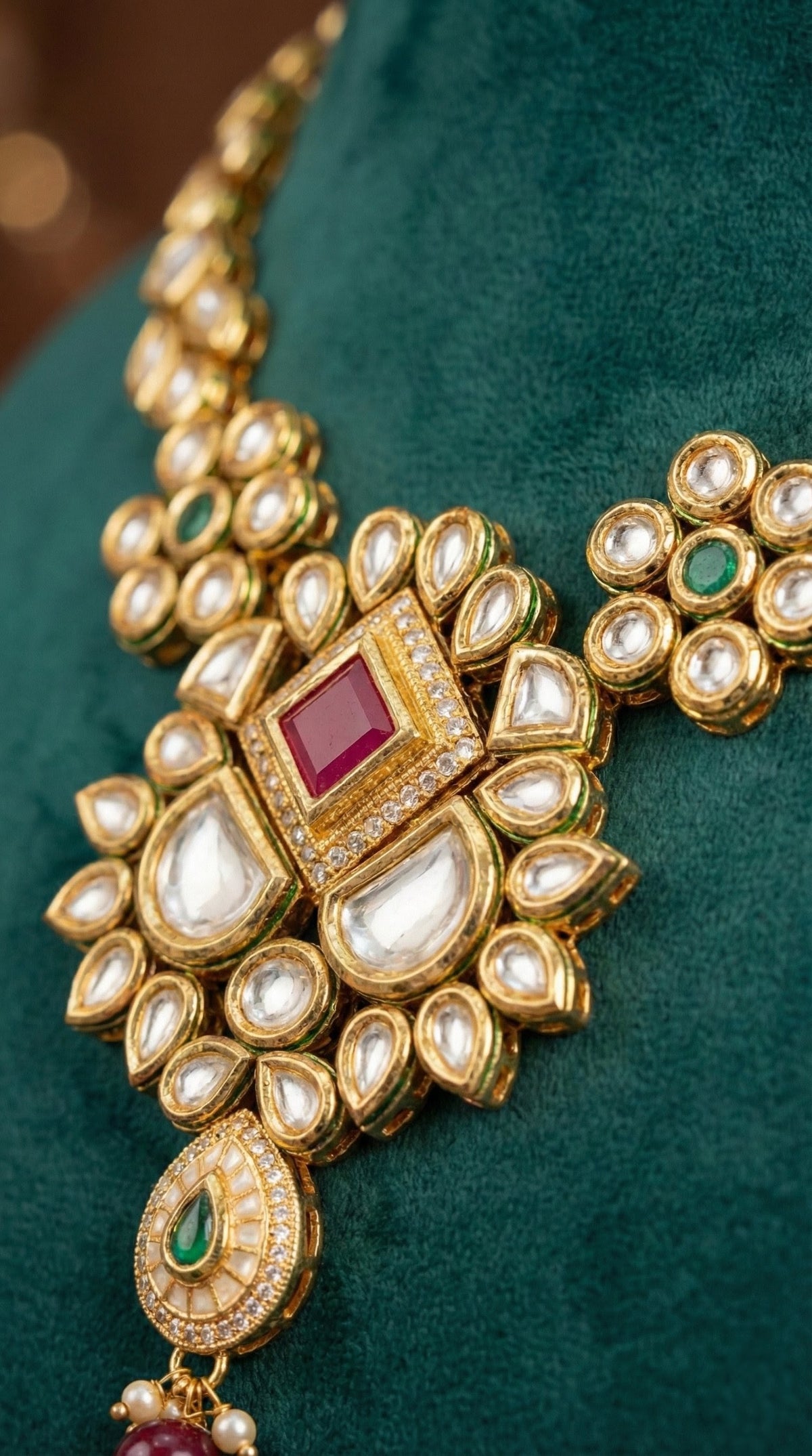 Alternate styling layout profile of Damini Premium Kundan Necklace