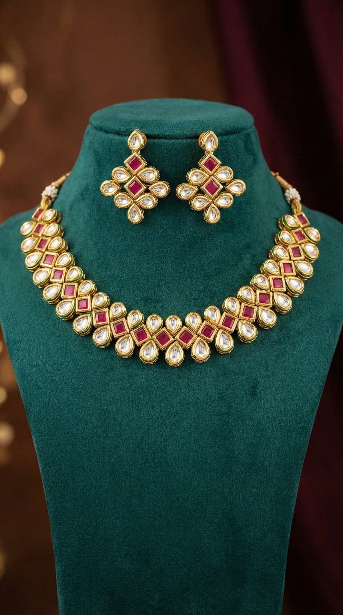 Alternate styling layout profile of Sanvi Premium Kundan Necklace