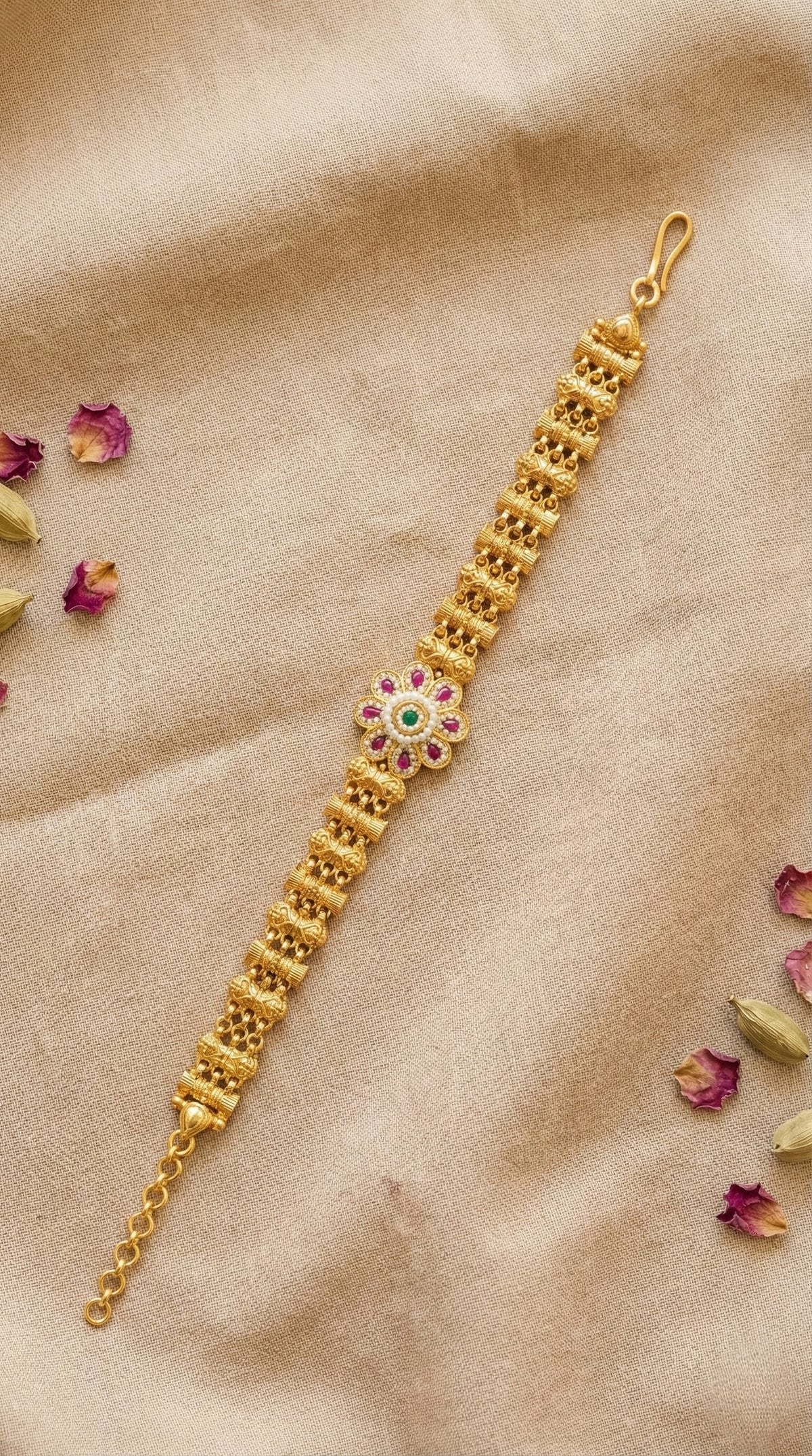Main display view of the traditional Pihu Premium Swaroski Bracelet