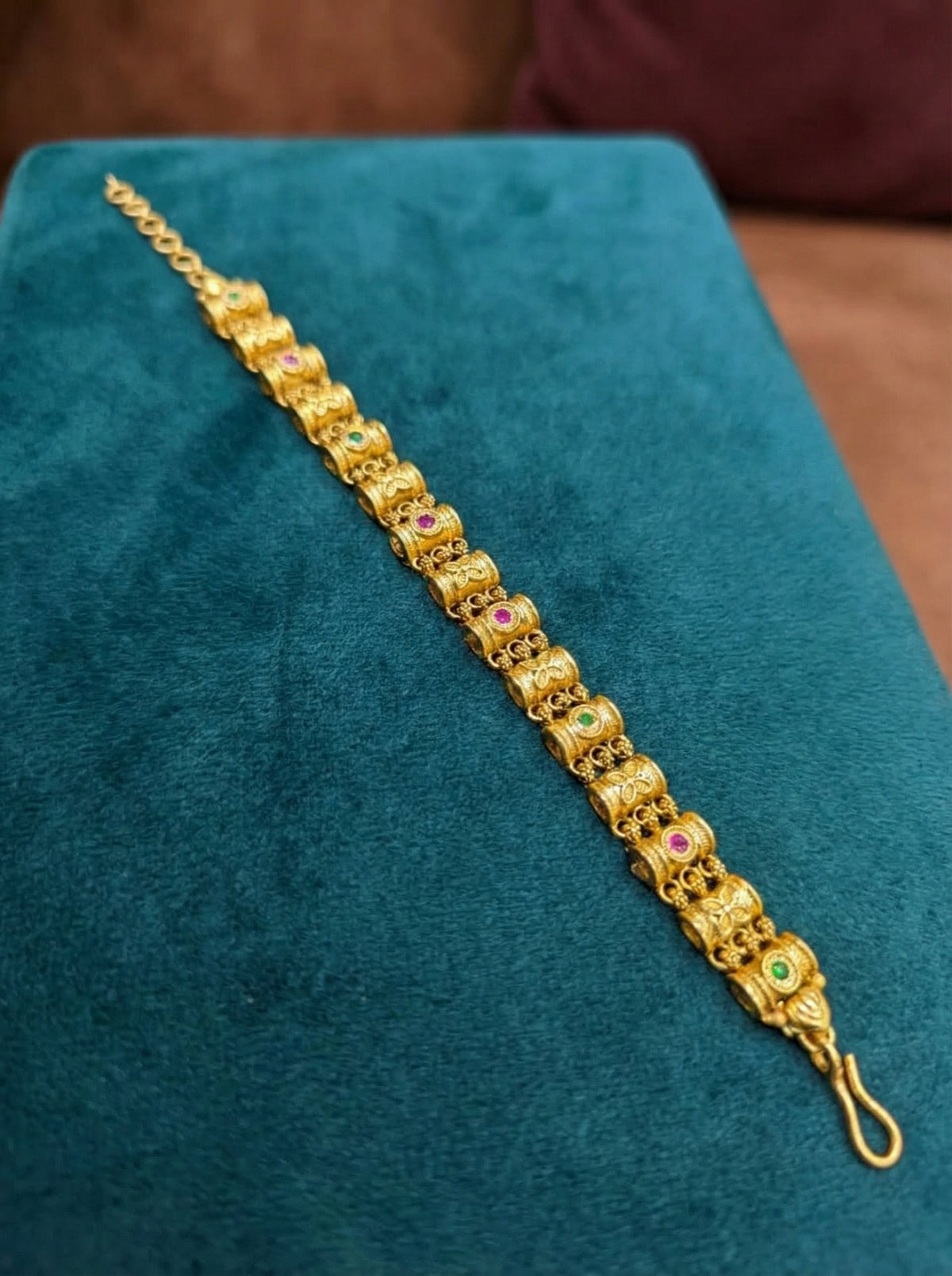 Alternate styling layout profile of Anu Antique Swaroski Bracelet