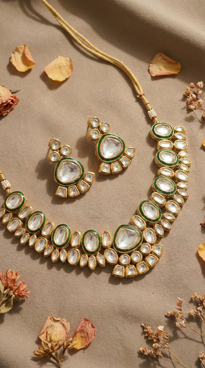 Main display view of the traditional Gayatri Premium Kundan Necklace