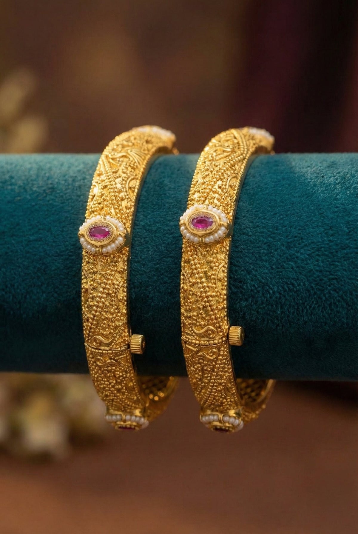Alternate styling layout profile of Parul Plain Gold look Swaroski Bangles (Openable)