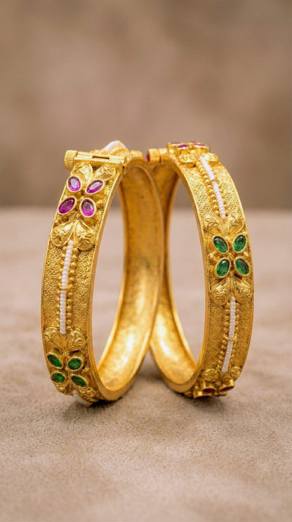 Alternate styling layout profile of Priti Pearl Antique Bangles (Openable)