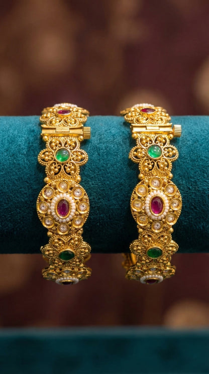 Alternate styling layout profile of Indri Rajwadi Bangles (Openable)