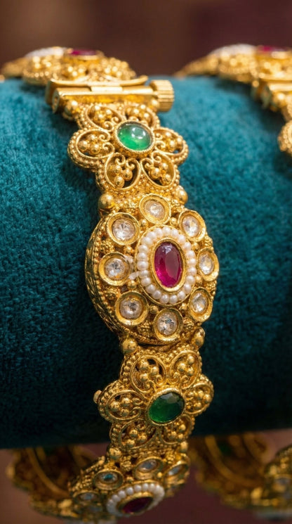 Alternate styling layout profile of Indri Rajwadi Bangles (Openable)