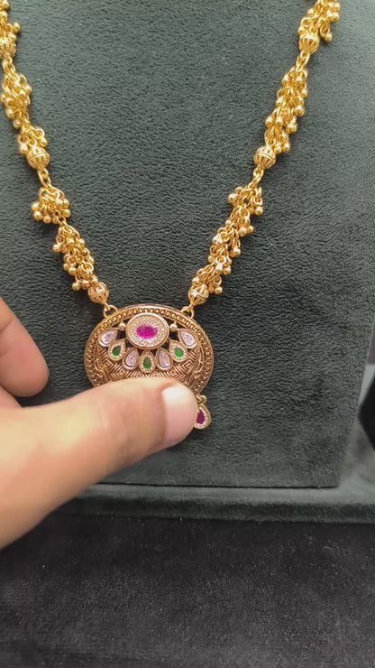Lekha Swaroski Chain Pendant Set