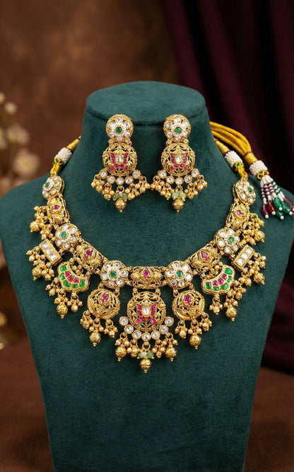 Detailed craftsmanship close up view of Vanshika Antique Necklace Set