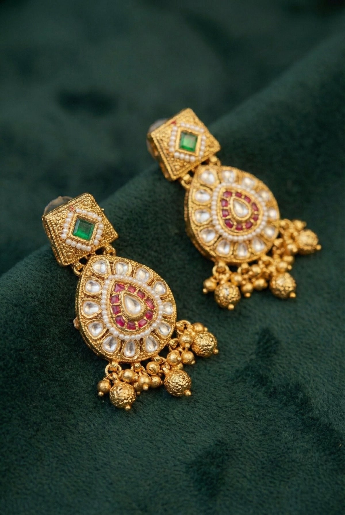 Alternate styling layout profile of Raha Gold Look Heritage Necklace Set