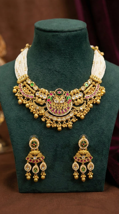 Detailed craftsmanship close up view of Sheetal Antique Necklace Set
