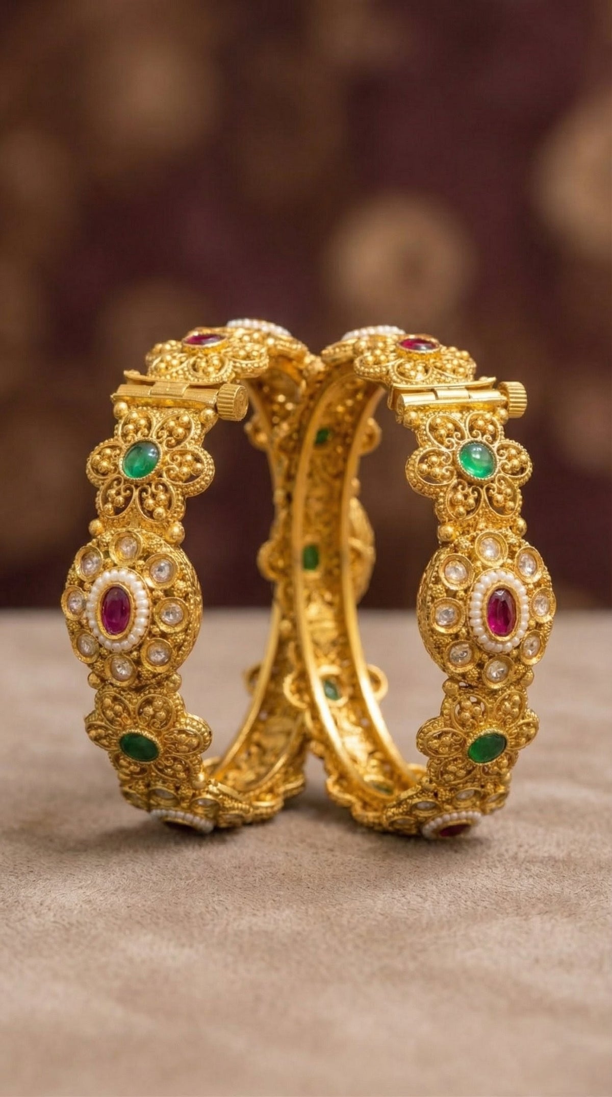 Detailed craftsmanship close up view of Indri Rajwadi Bangles (Openable)