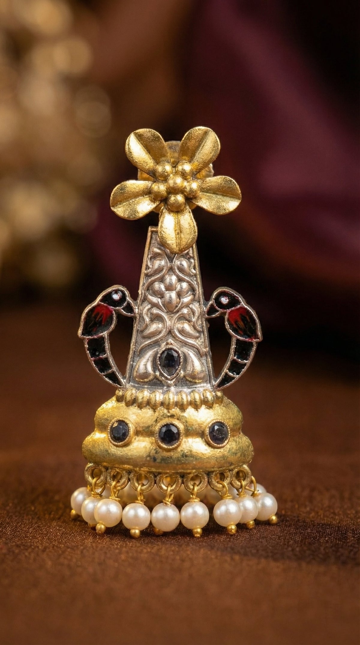 Alternate styling layout profile of Shrija Oxidised Earrings